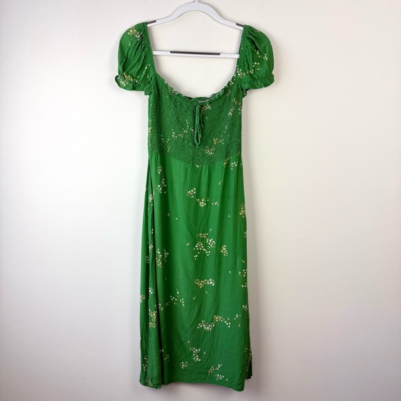 Faithfull the Brand Castillo Green Floral Smocked Midi Dress - Picture 2 of 8